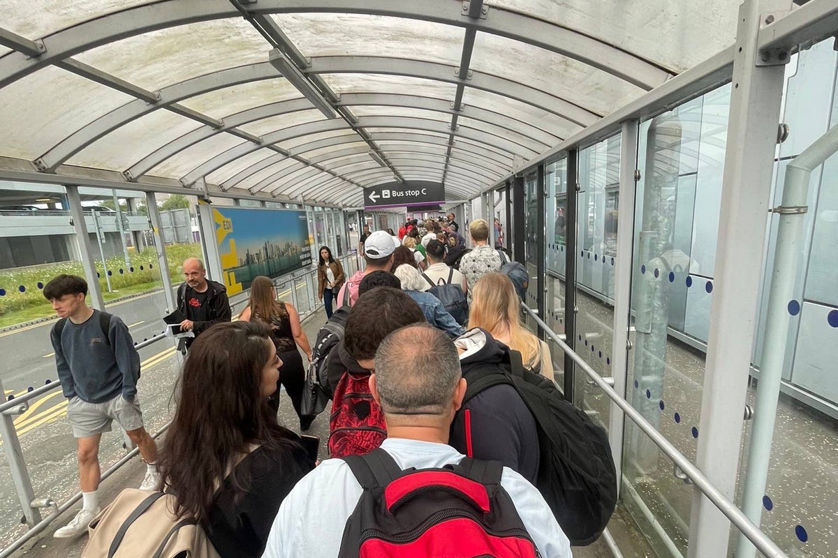 Passengers report ‘complete chaos’ at Edinburgh Airport due to IT outage